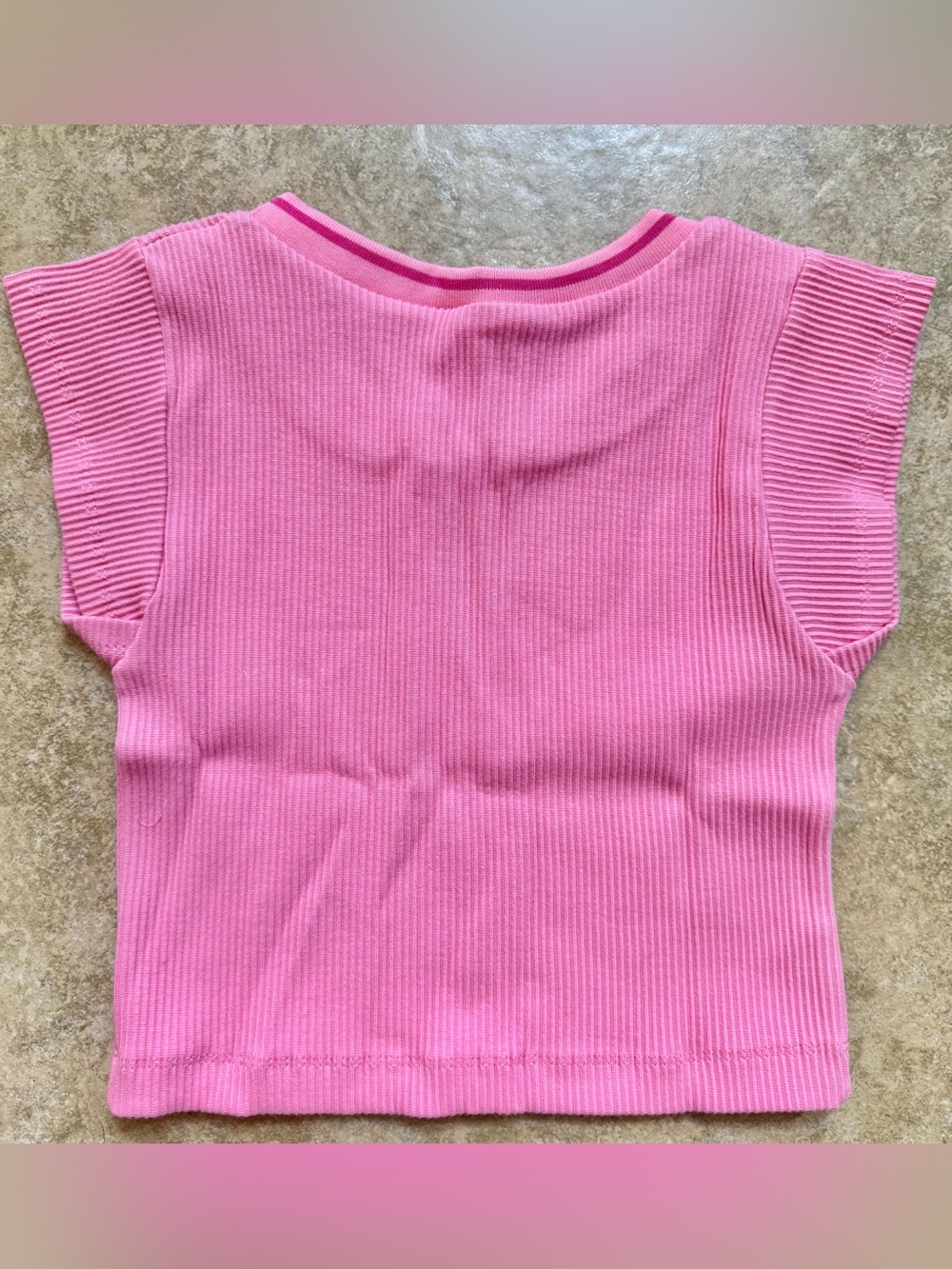 Pink Crop Top Size Medium Beumissy Short Sleeve Ribbed Knit New FAST SHIPPING - Picture 2 of 6